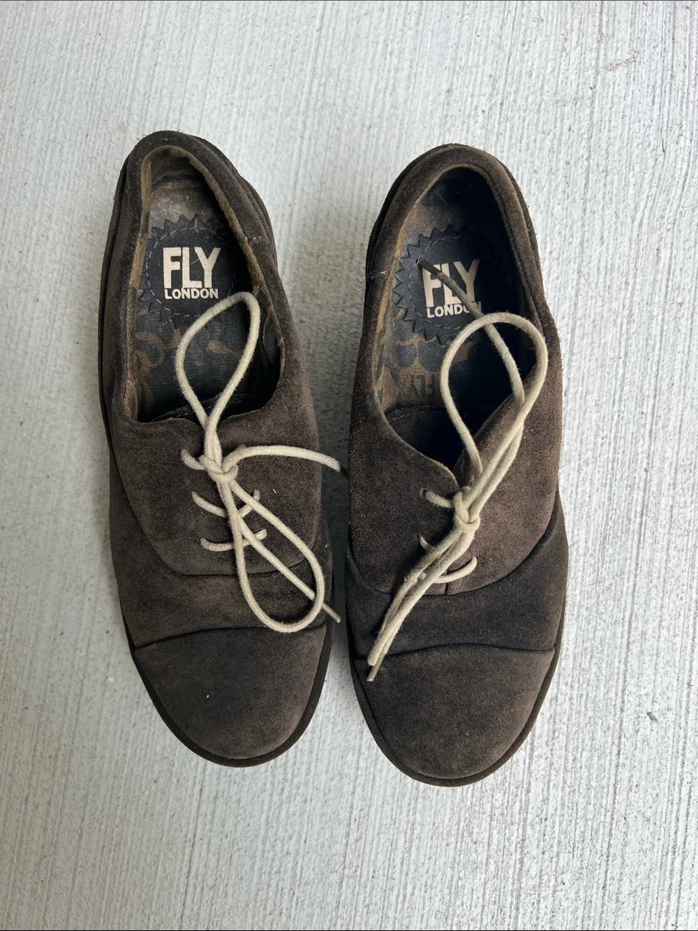 Fly London Yif Dark Brown Suede Lace-Up Oxfords with Cream Laces Size 36